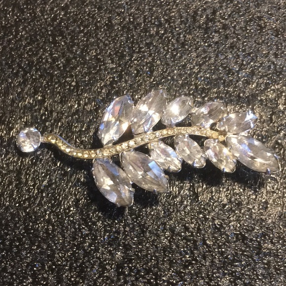 VTG Kramer New York Clear Marquis Rhinestone Pave Silver Brooch Pin Signed - Picture 3 of 16
